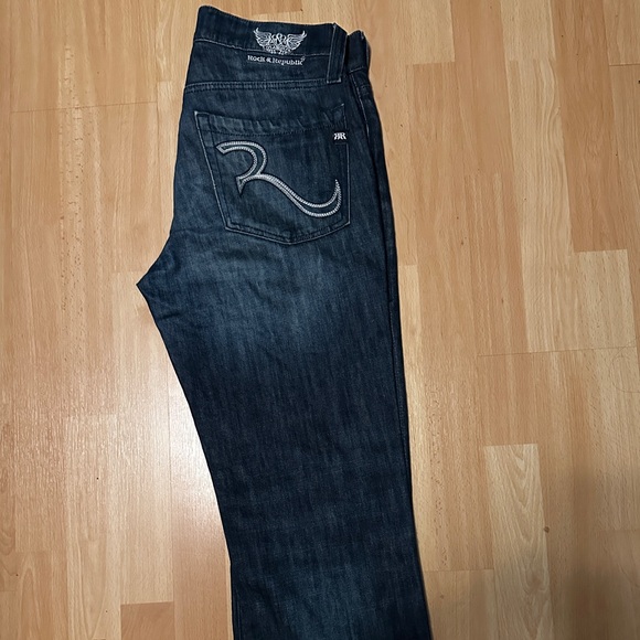 Men’s rock and republic dark wash jeans - Picture 2 of 4